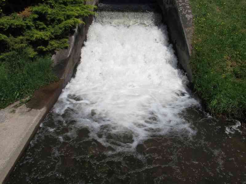 Canal d'eau, itinéraire de rivière photo gratuite