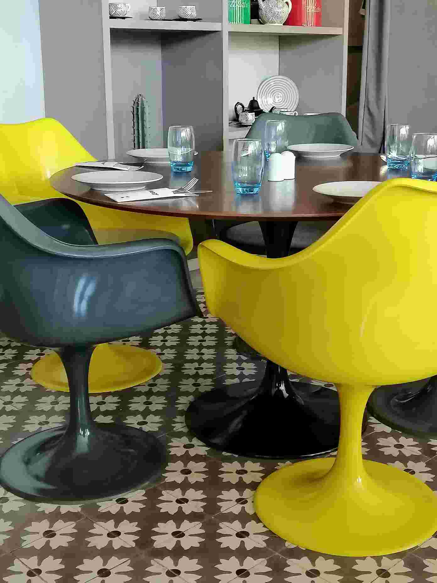 Restaurant sièges vintages couleurs