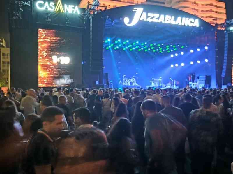 Festival international de jazz et de musiques actuelles qui se déroule à Casablanca, au Maroc. photo gratuite