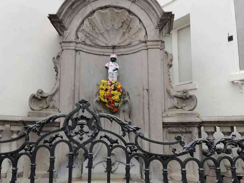Manneken-Pis fontaine à Bruxelles en Belgique