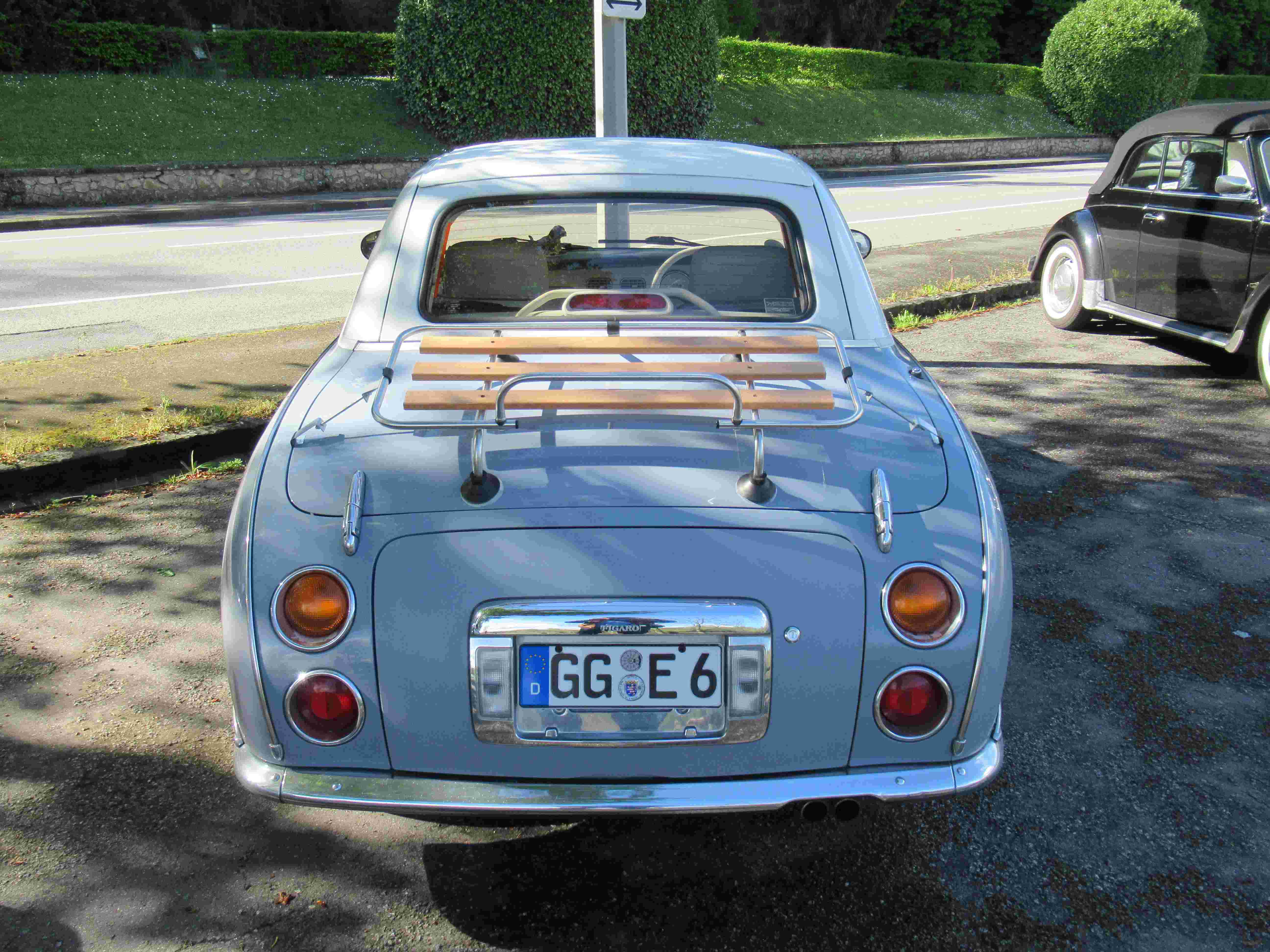 Mobilité : Nissan figaro année 1990 avec Véronique