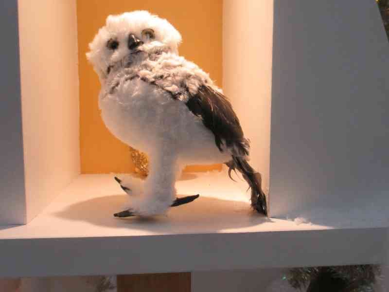 Une figurine décorative d'un hibou, photo gratuite