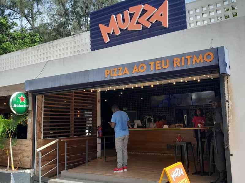 Entrée du restaurant Muzza Lunch à Maputo au Mozambique photo gratuite