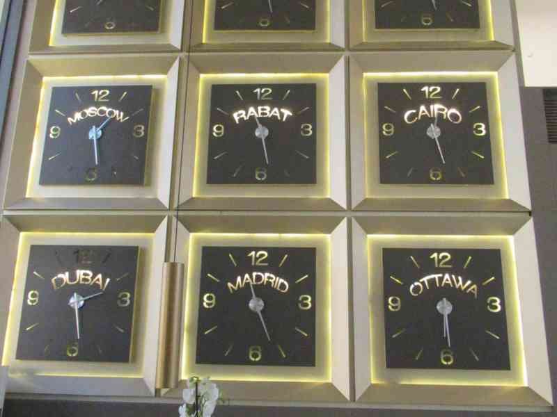 Horloge murale de fuseau horaire des capitales du monde