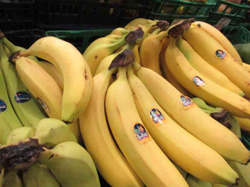 Bananes de dessert en vente