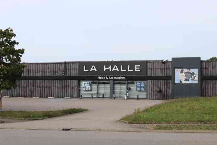 magasin LA HALLE en France